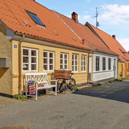 Hyggeligt Gammelt Fiskerhus I Marstal Exterior foto