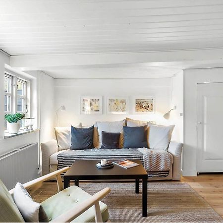 Hyggeligt Gammelt Fiskerhus I Marstal Exterior foto